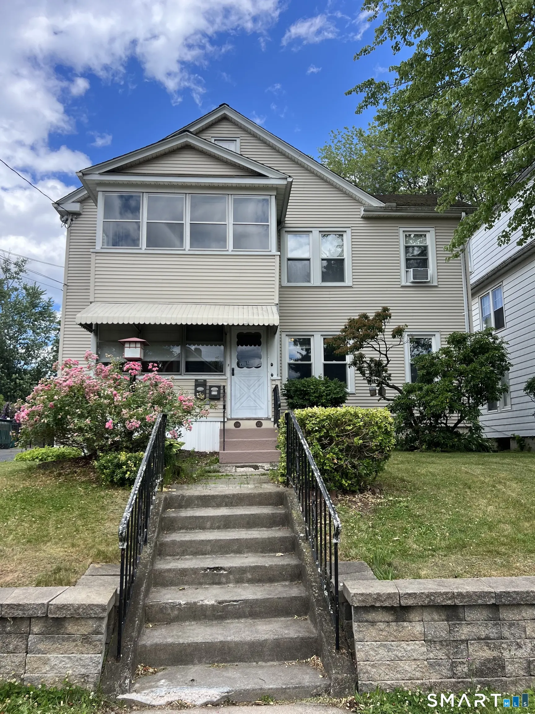 118 Cambridge Street, West Hartford