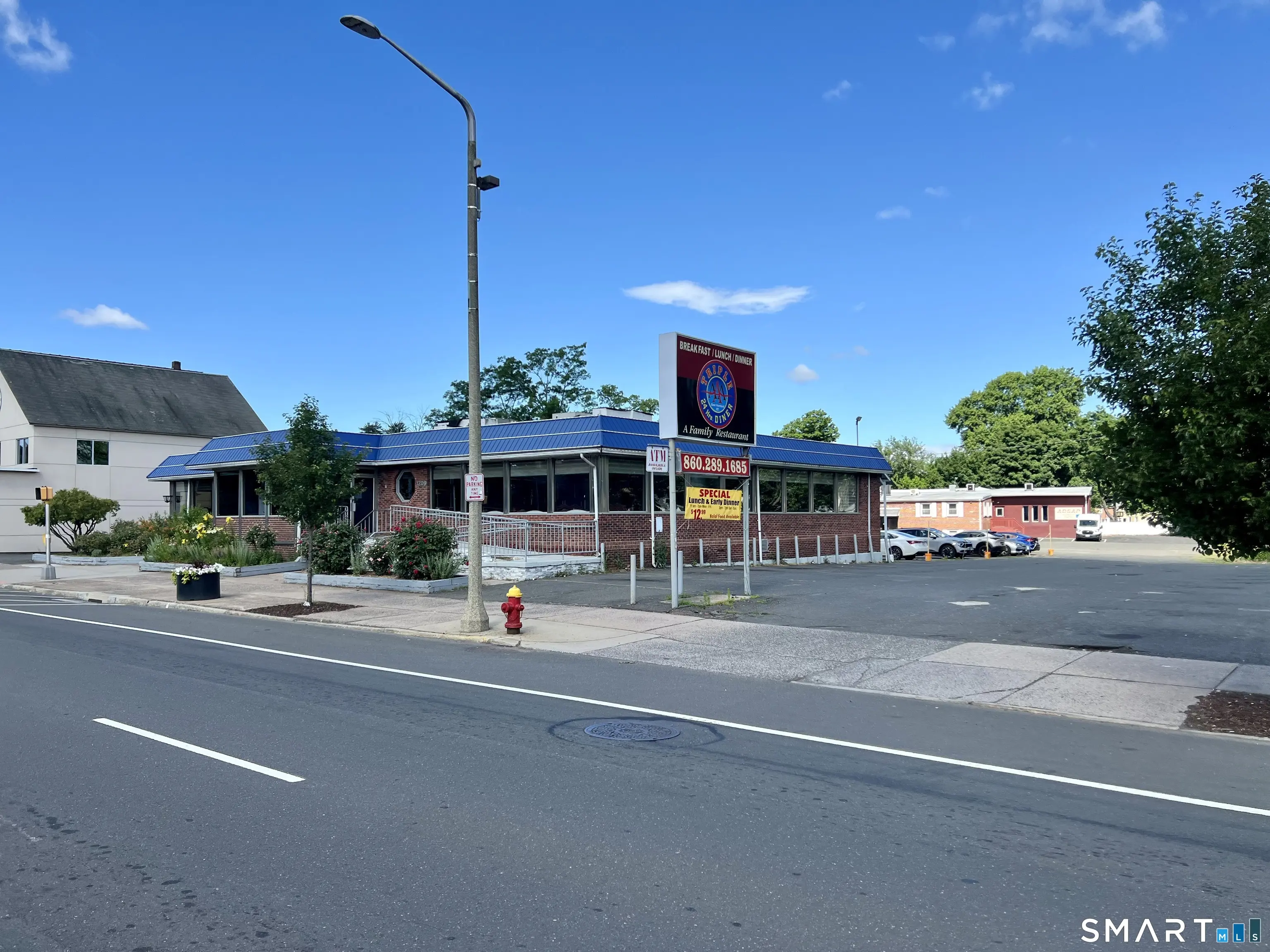 1209 Main Street, East Hartford