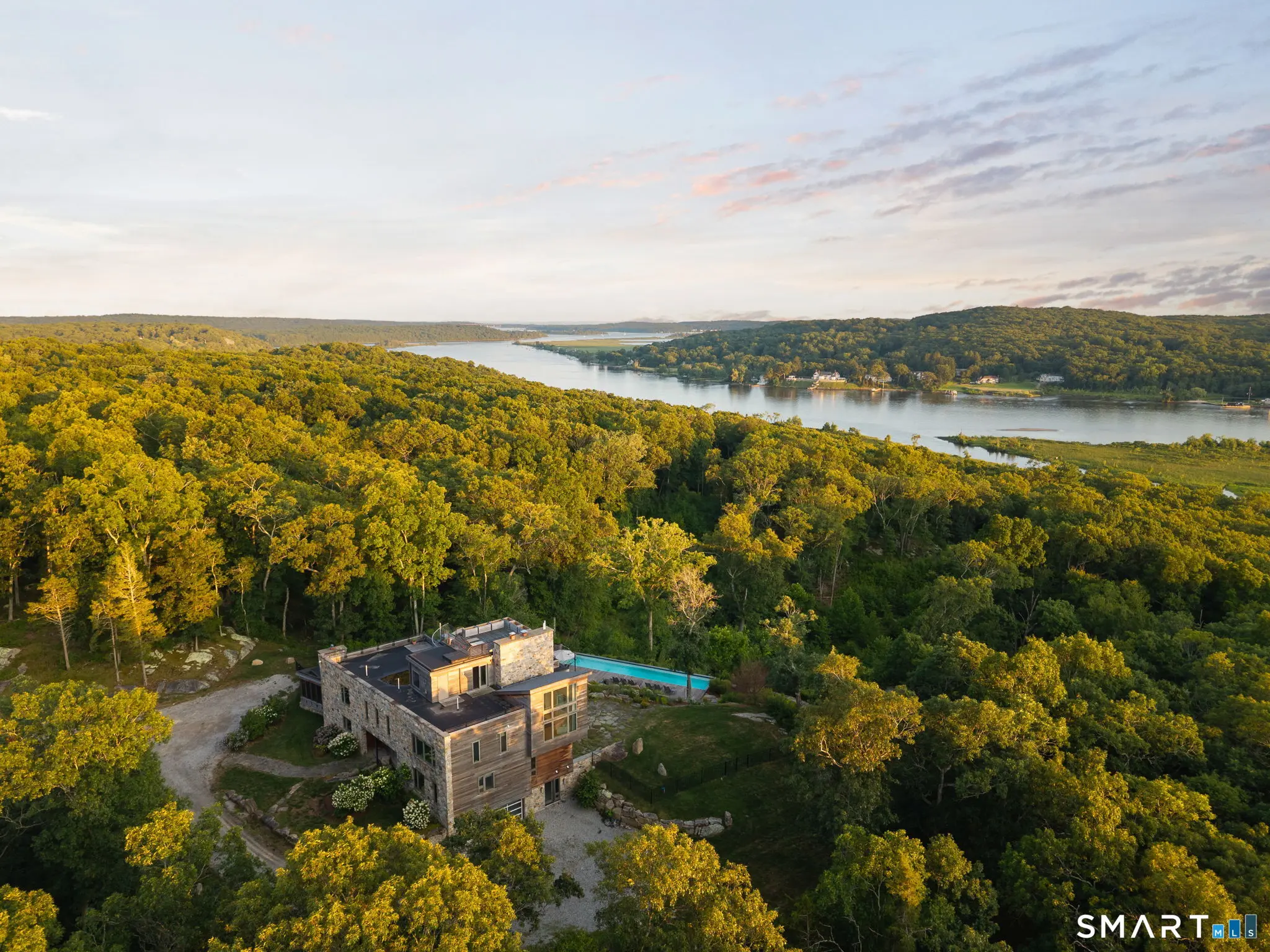 274 Joshuatown Road, Lyme