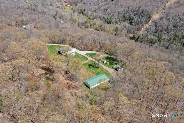 17 Markham Road, East Hampton