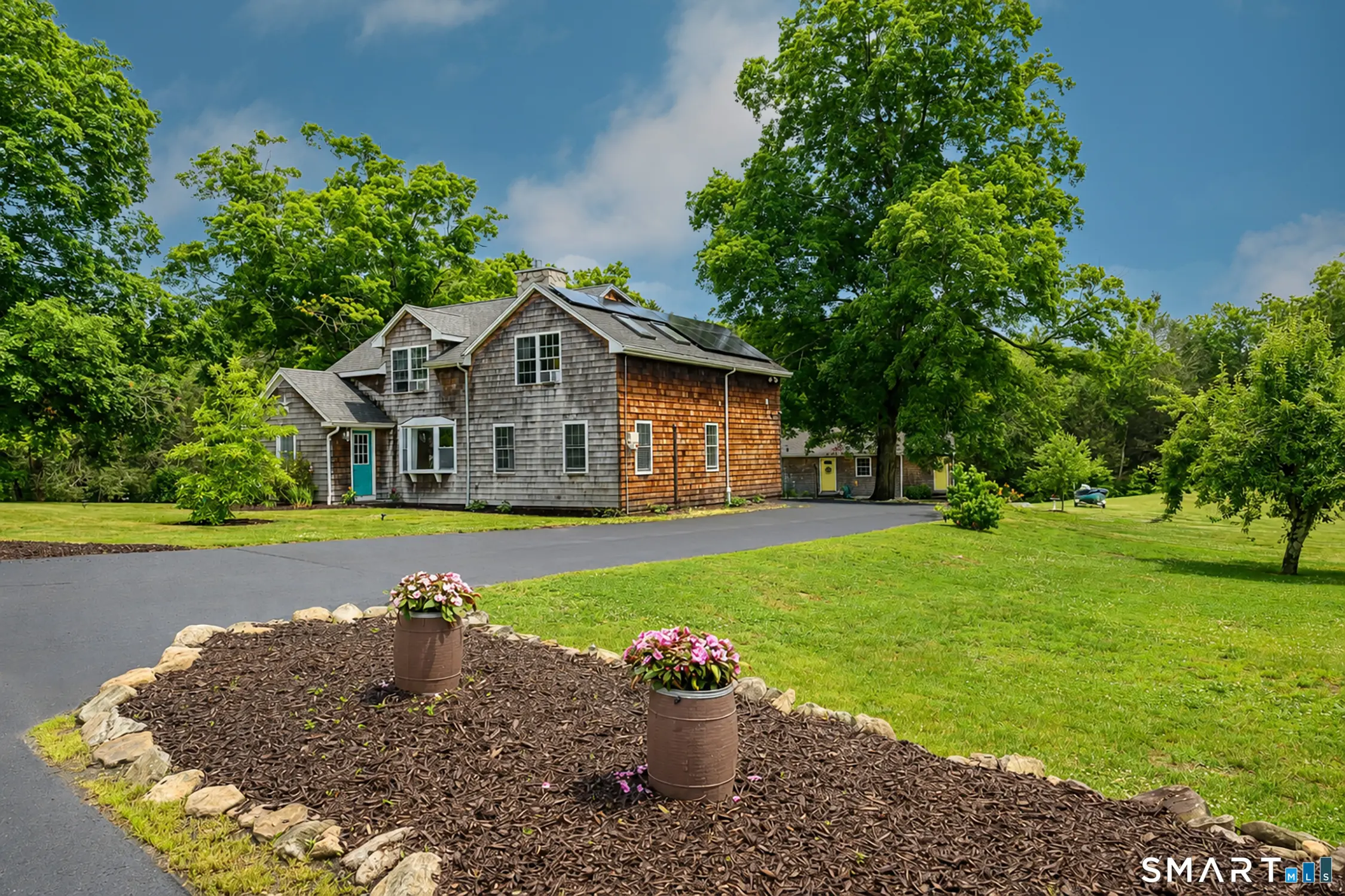 7 Silver Falls Road, East Lyme