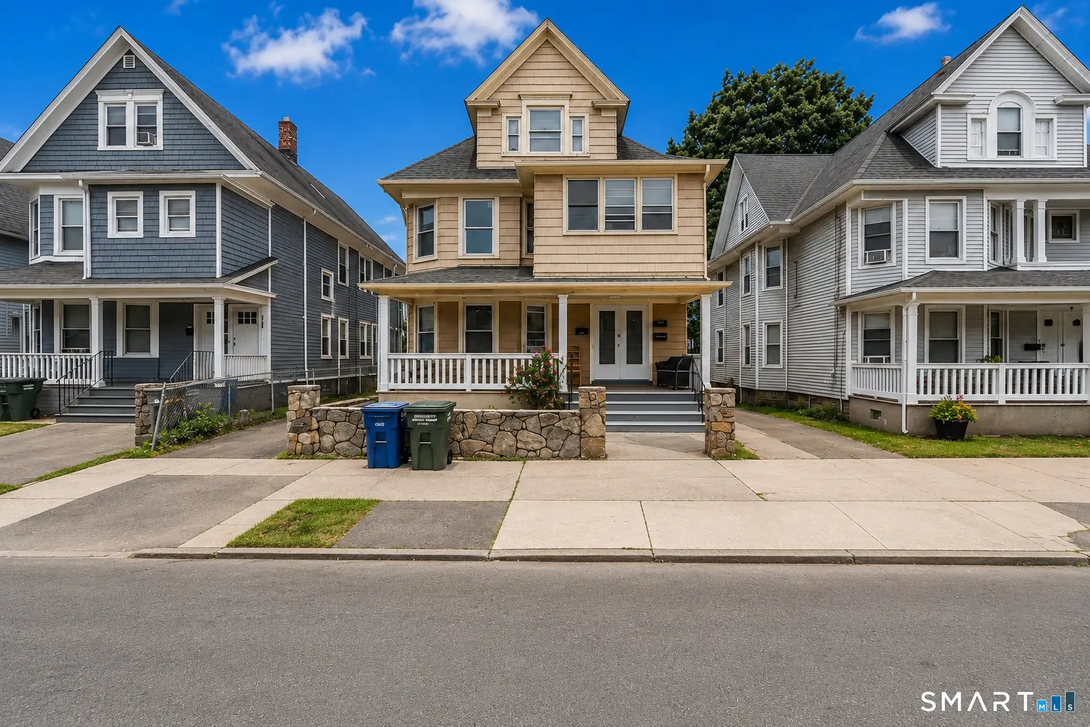 1171 Noble Avenue, Bridgeport