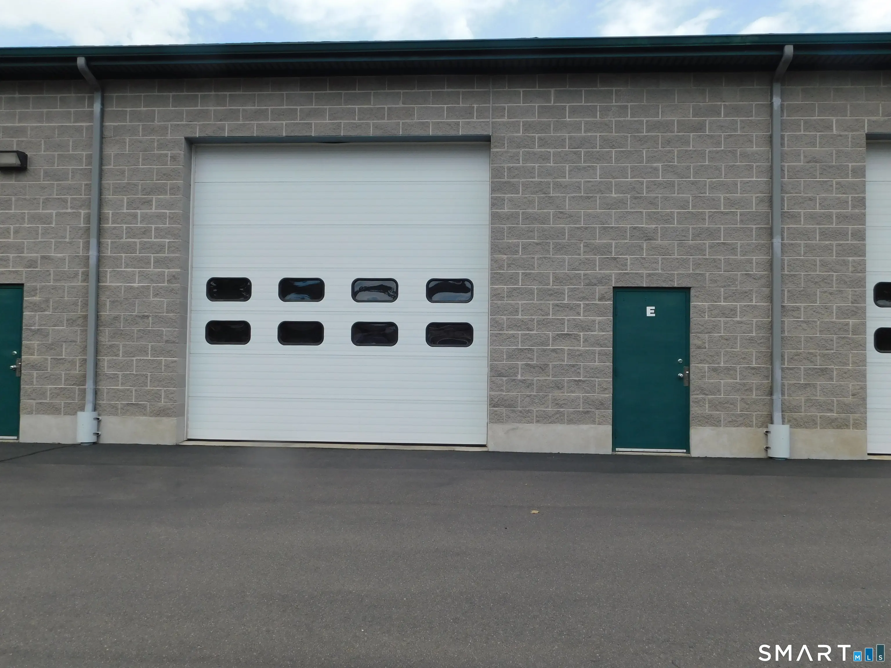 11 Northgate Drive E, Windsor Locks