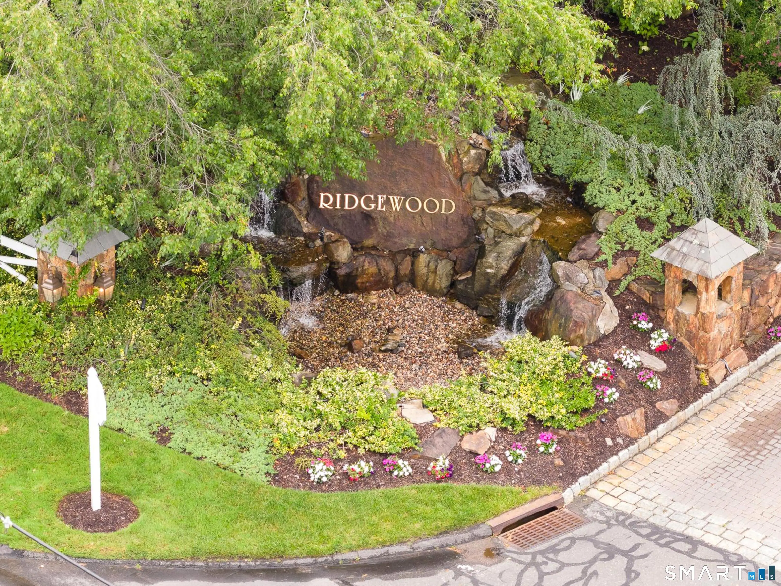 10 Ridgewood Drive 10, Middlebury