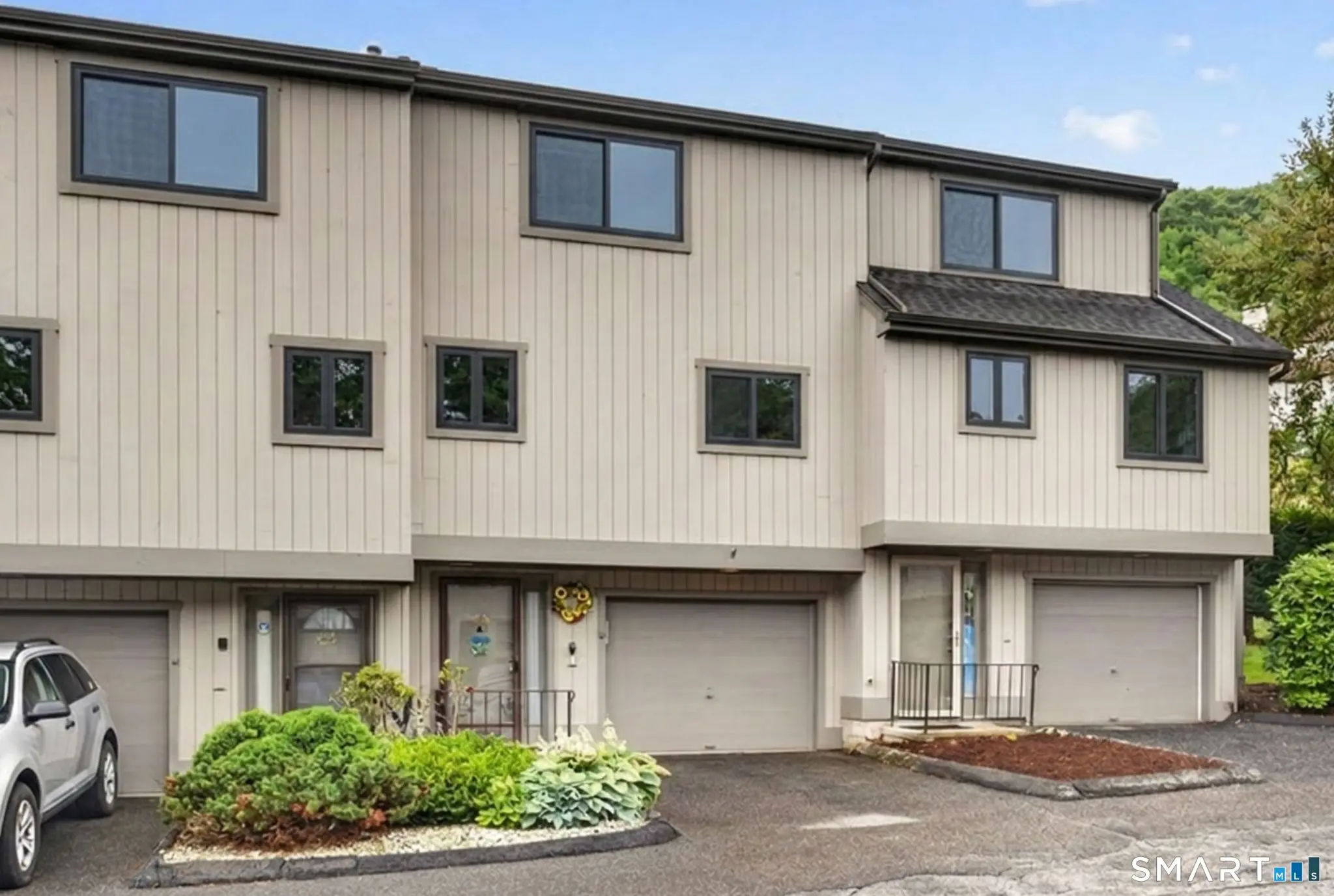 30 Brockton Court 30, Beacon Falls