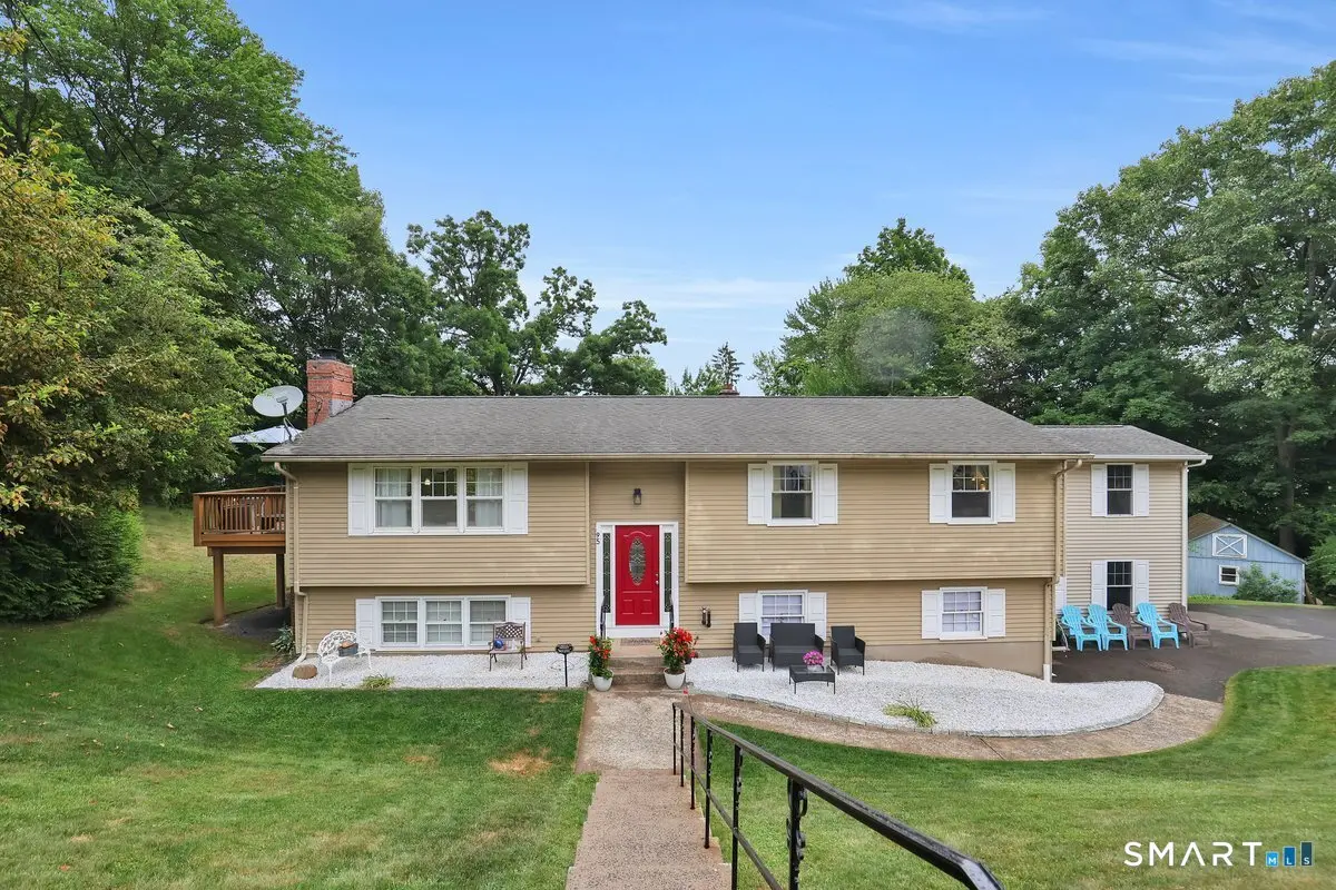95 Lynn Drive, Meriden