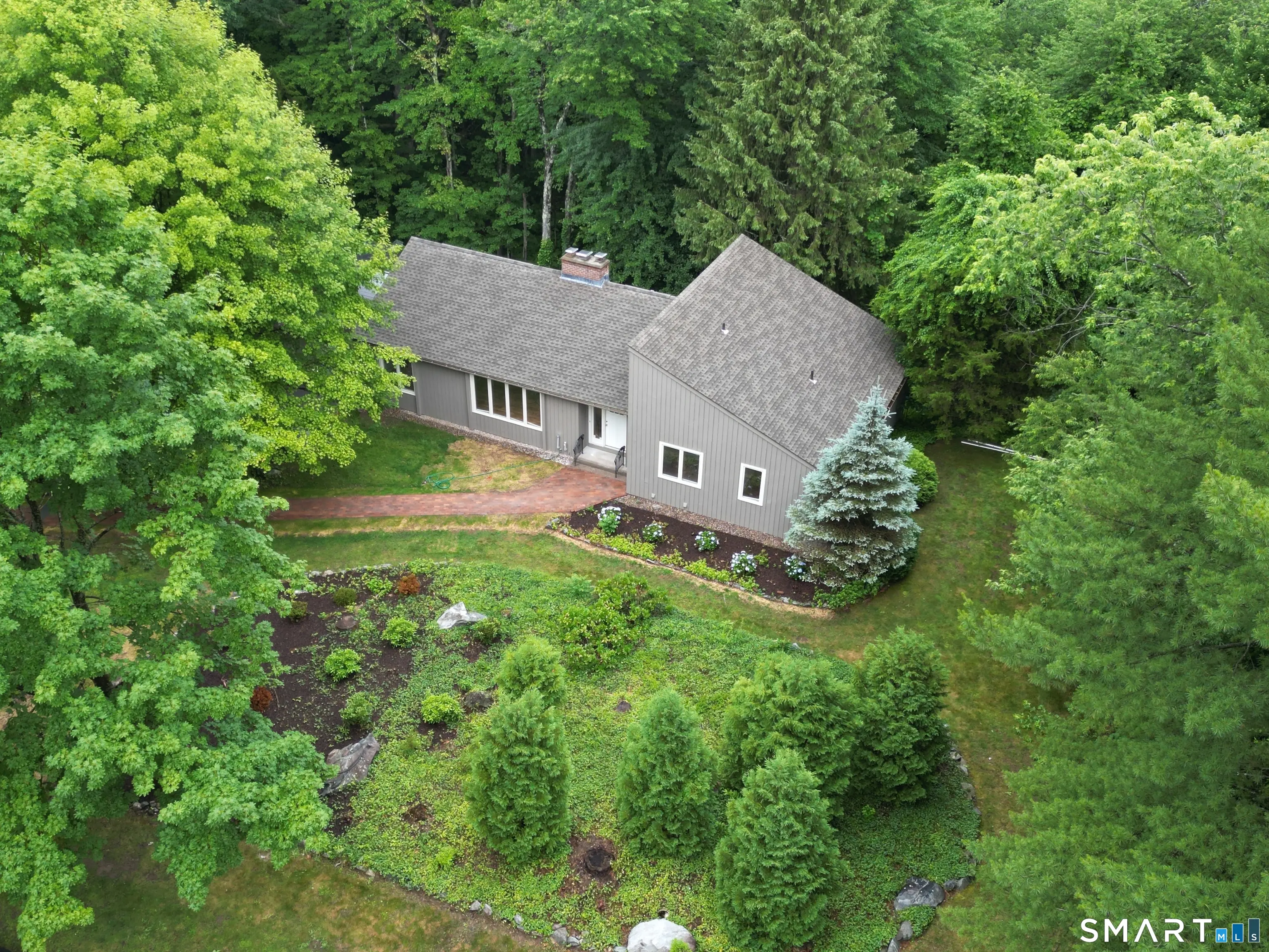 114 Cold Spring Road, Avon
