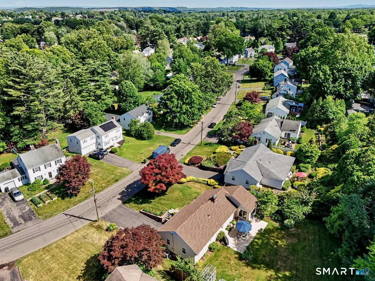 18 Cherryfield Drive, West Hartford