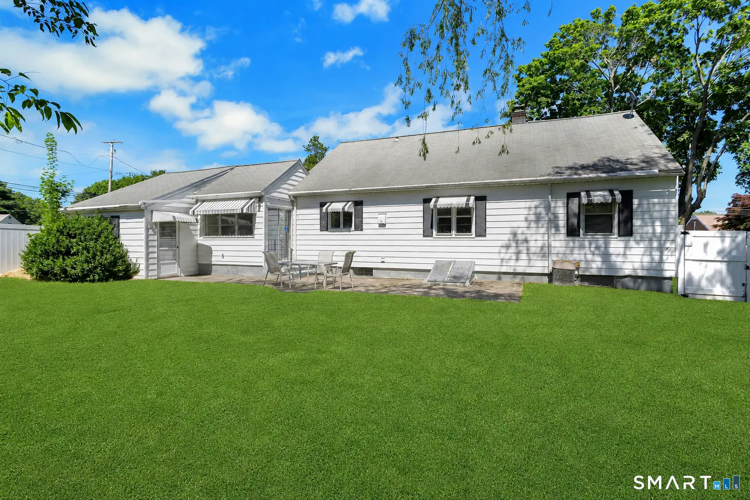 371 Northfield Drive, Bridgeport