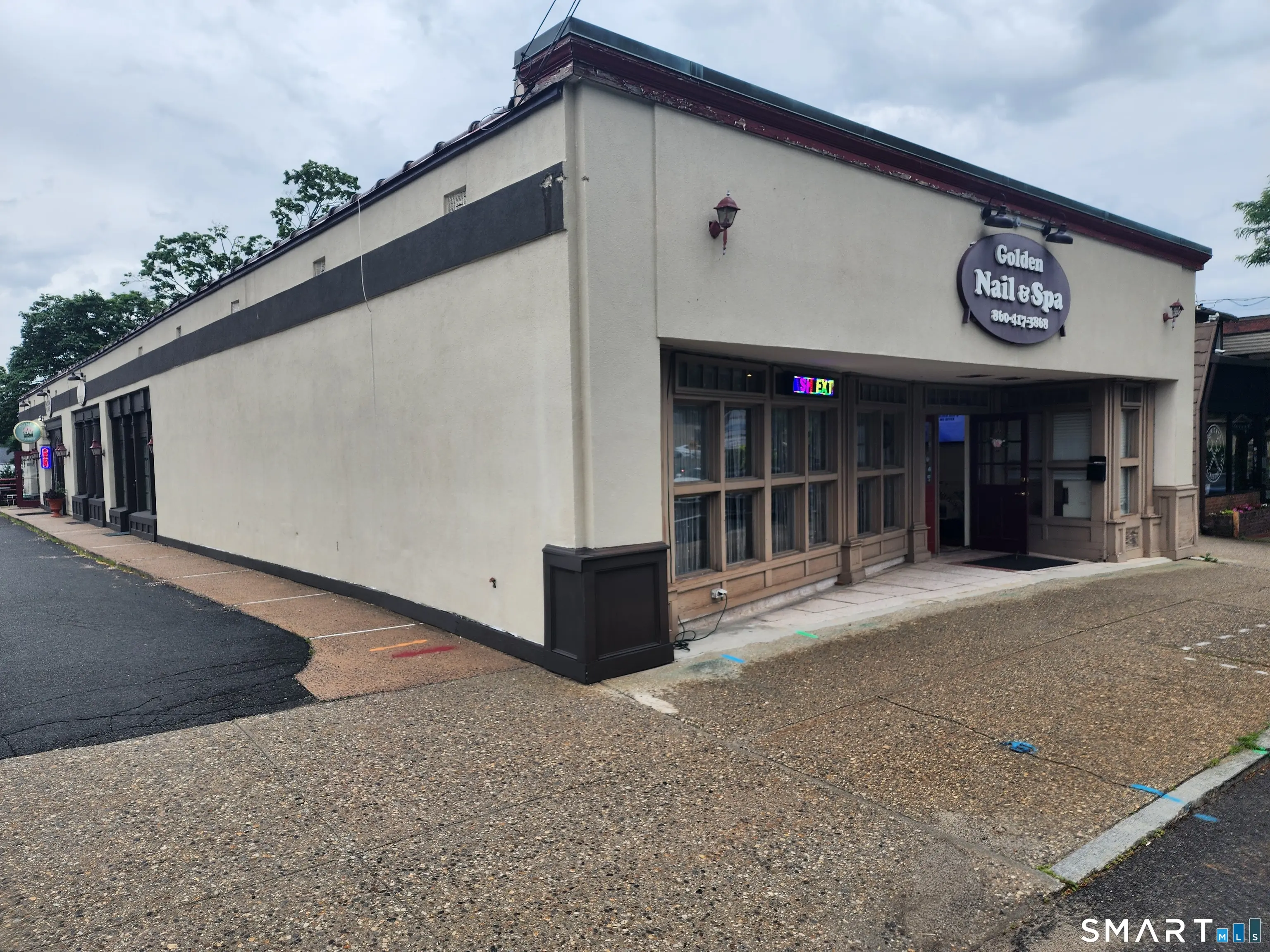 587 Main Street, Watertown