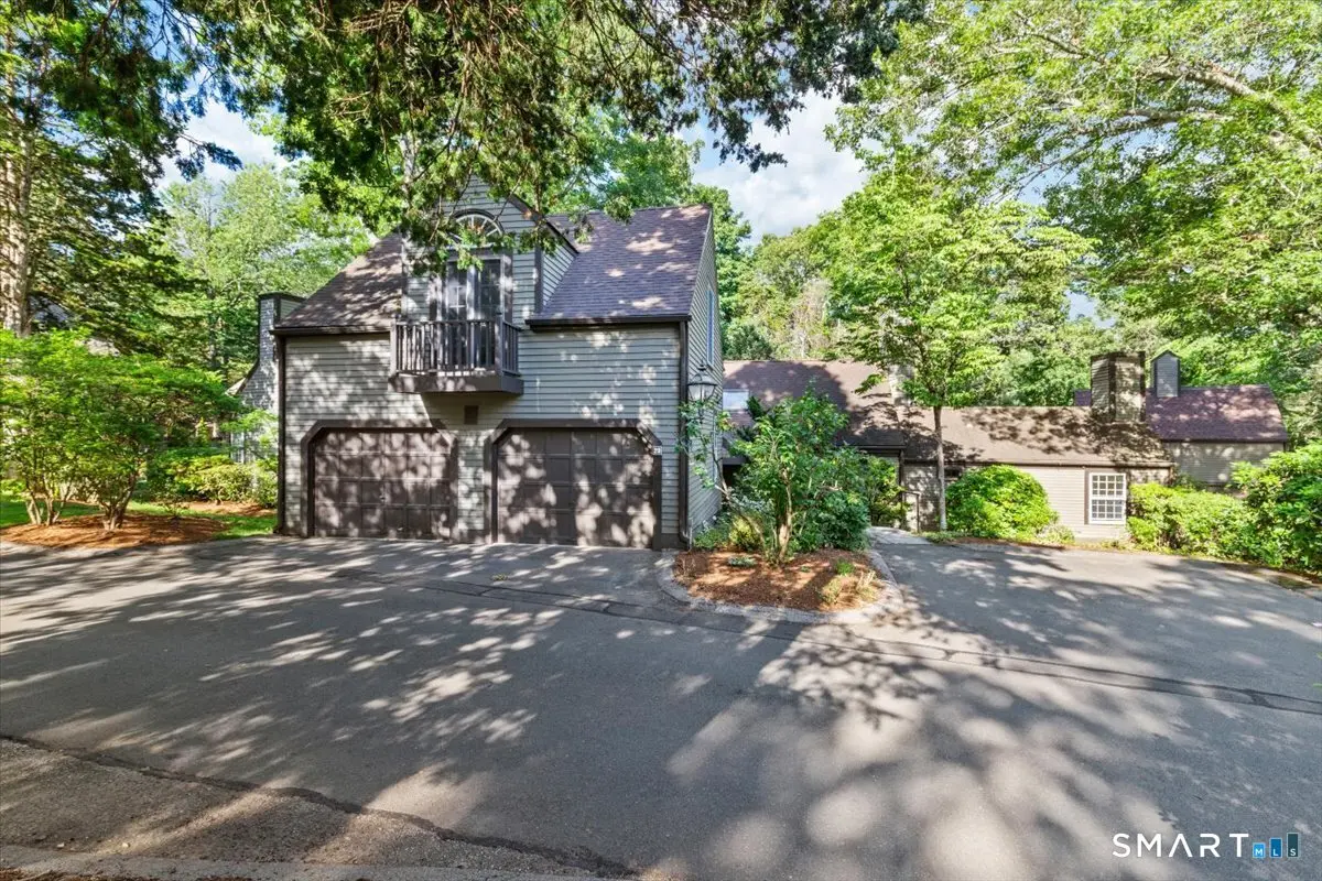 20 Long Hill Farm, Guilford