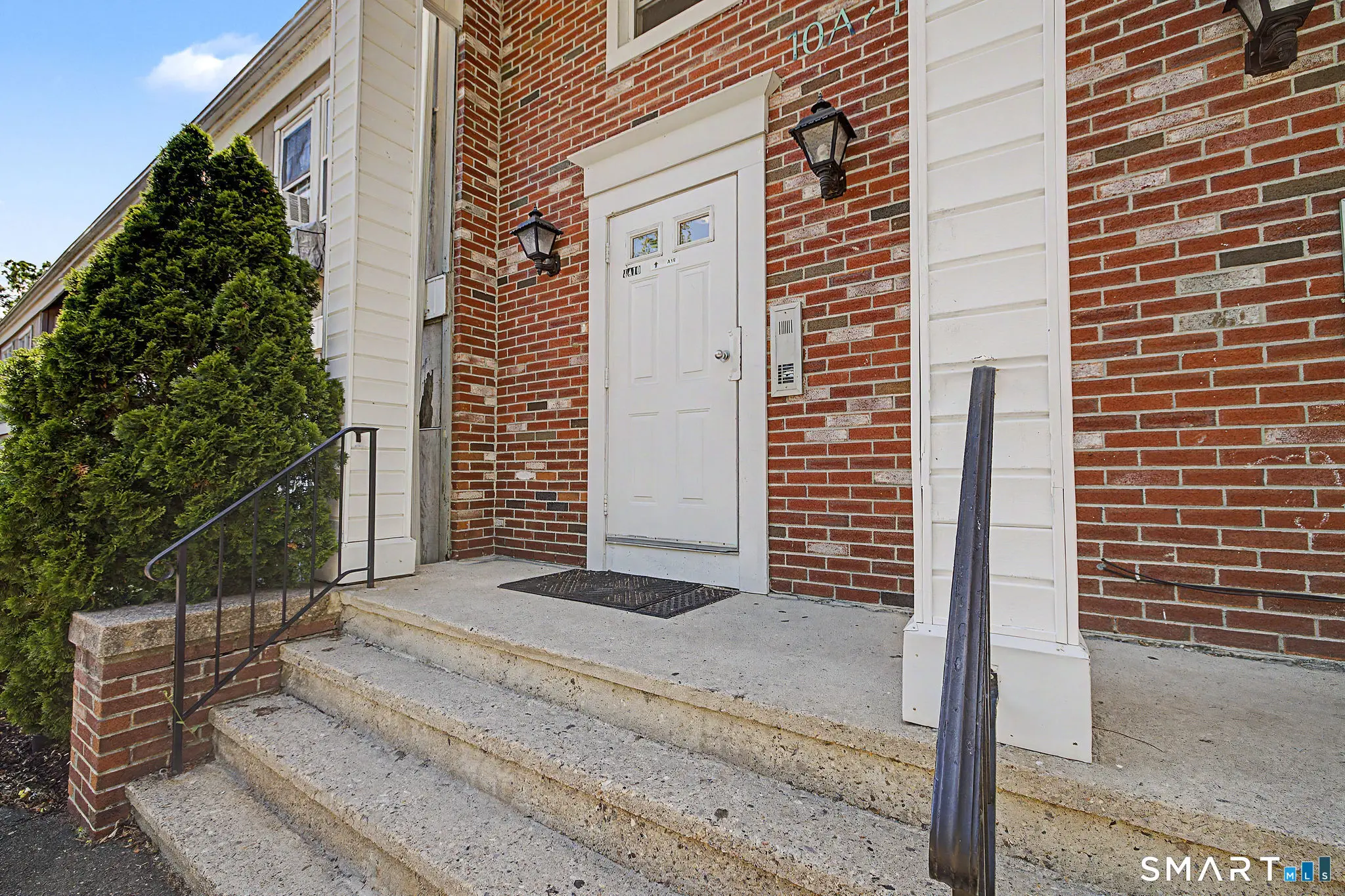 10 Scuppo Road A10, Danbury
