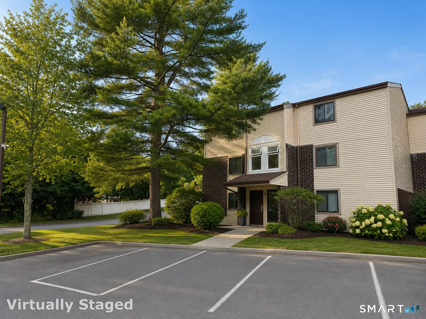 7 Padanaram Road H167, Danbury