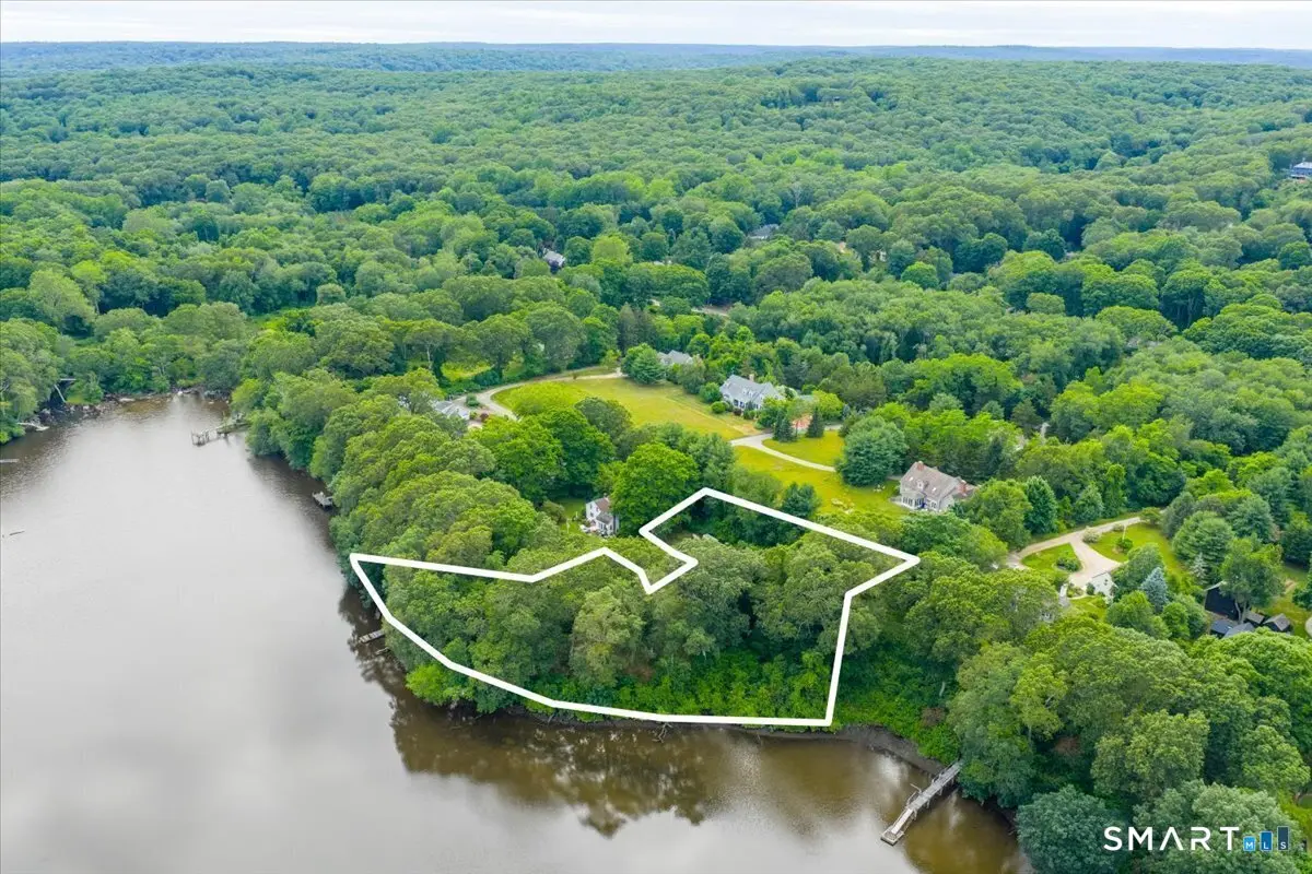 41b River Road, Essex