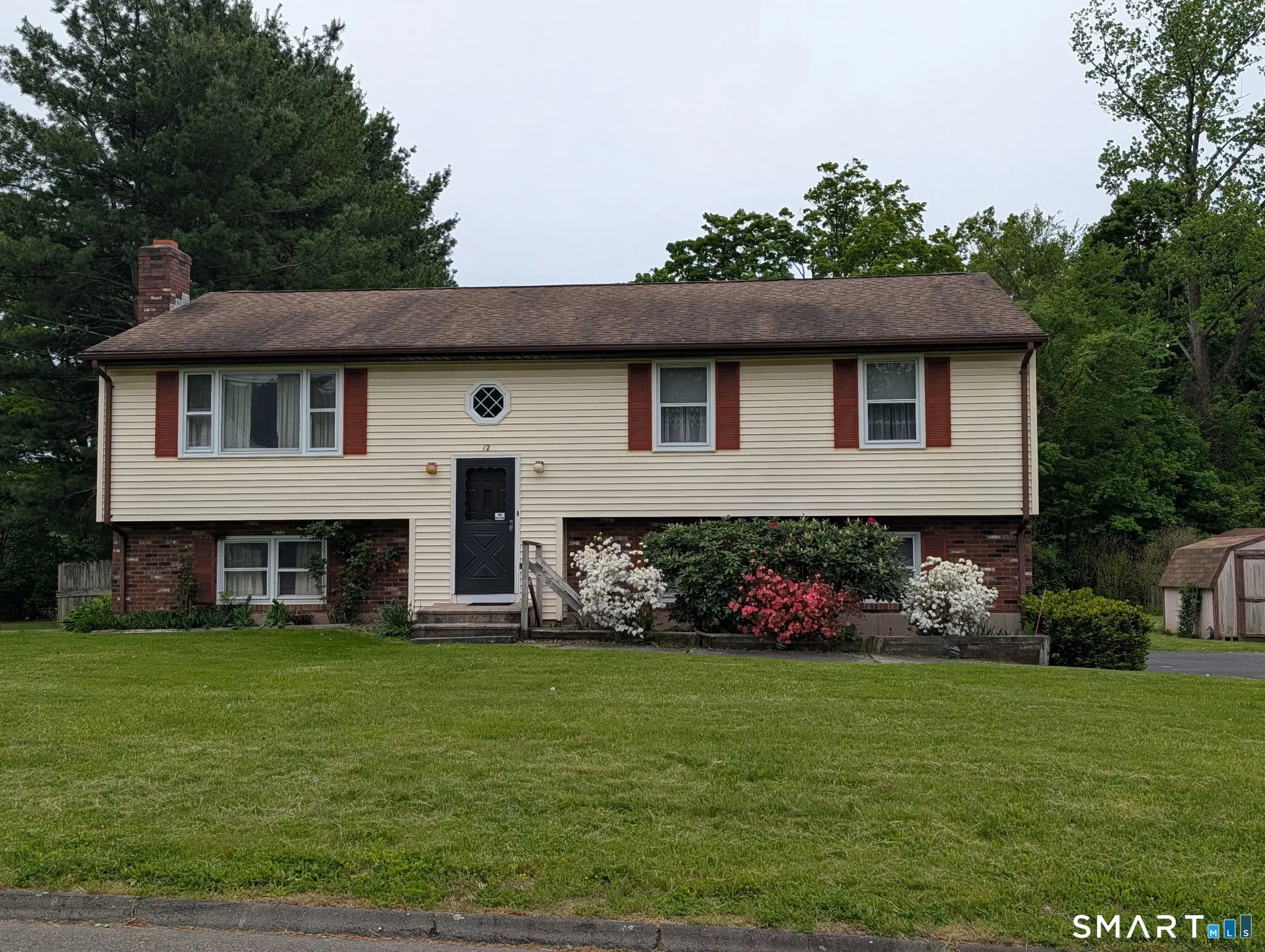 12 Sunrise Terrace, Plainville