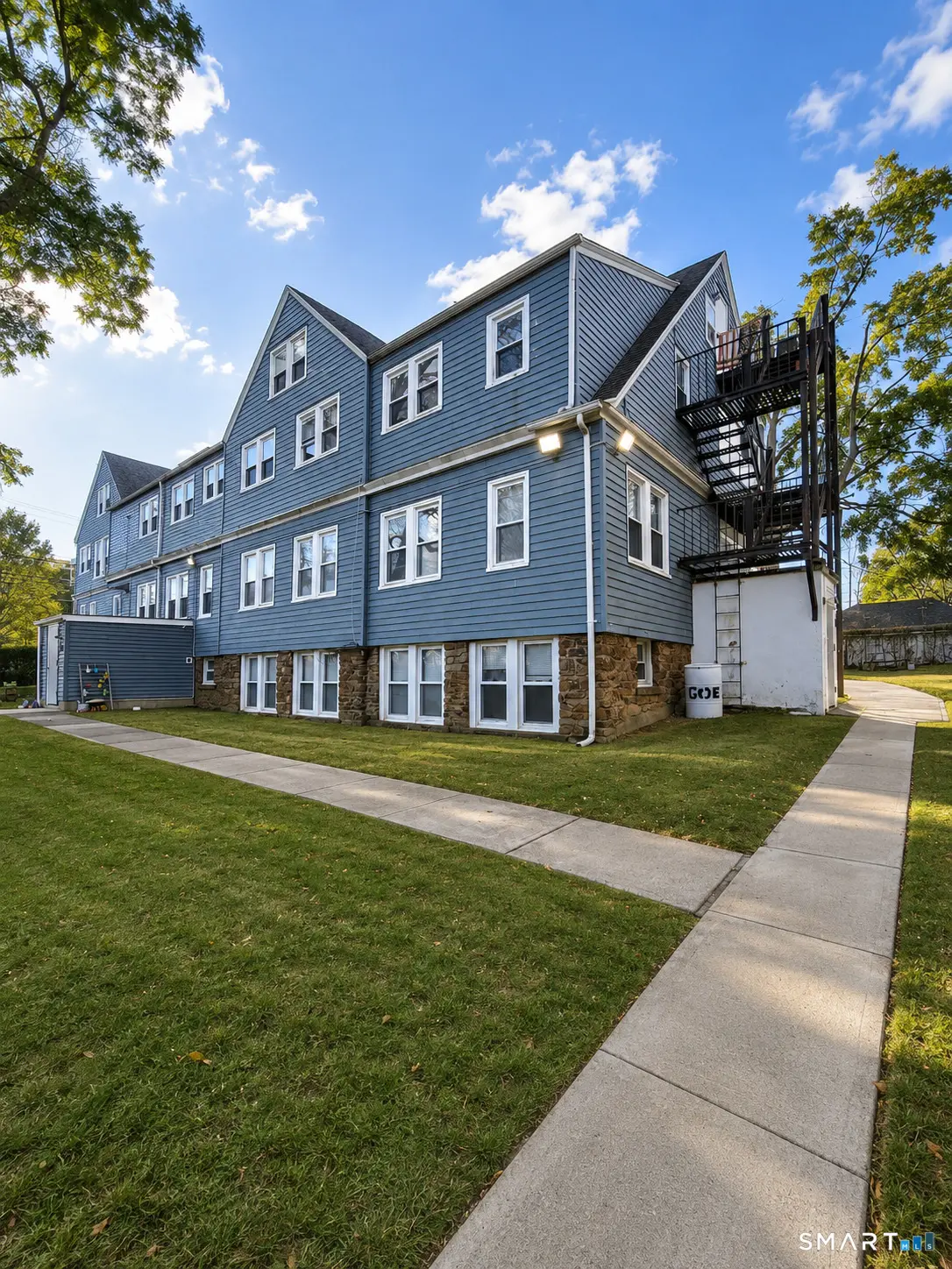 3-17 Curve Street 10, Branford