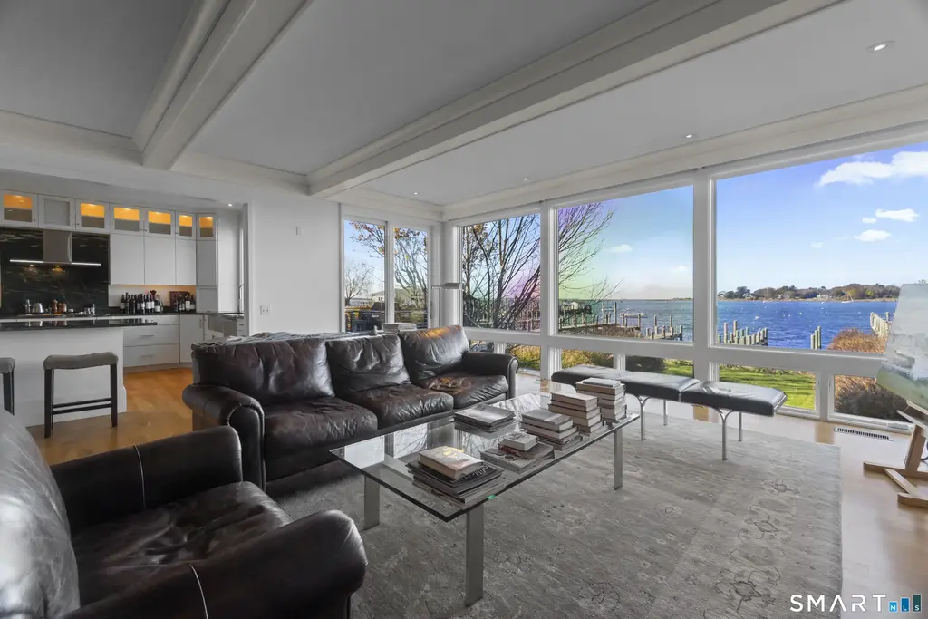 92 Water Street, Stonington