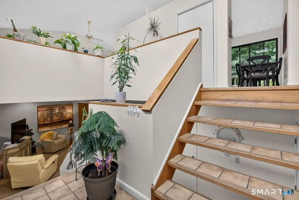 473 Fairway Road, Orange