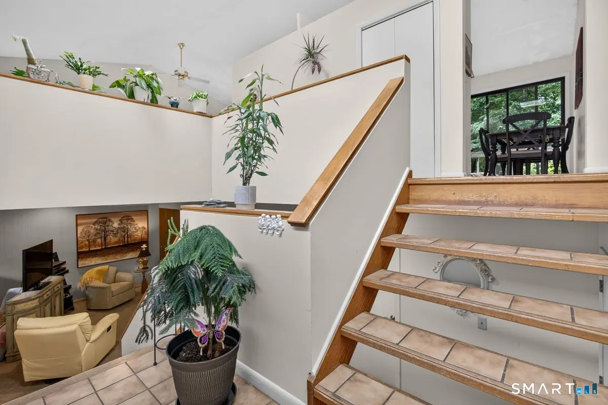 473 Fairway Road, Orange