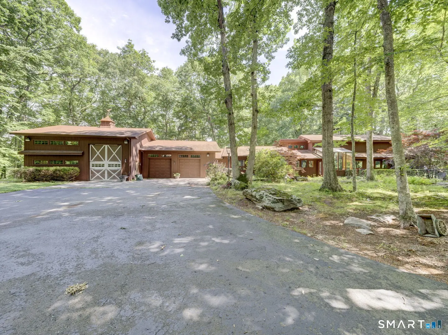 140 Old Willimantic Road, Columbia