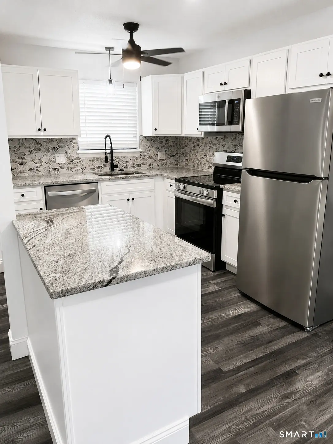 1400 Meriden Road 6-5, Waterbury