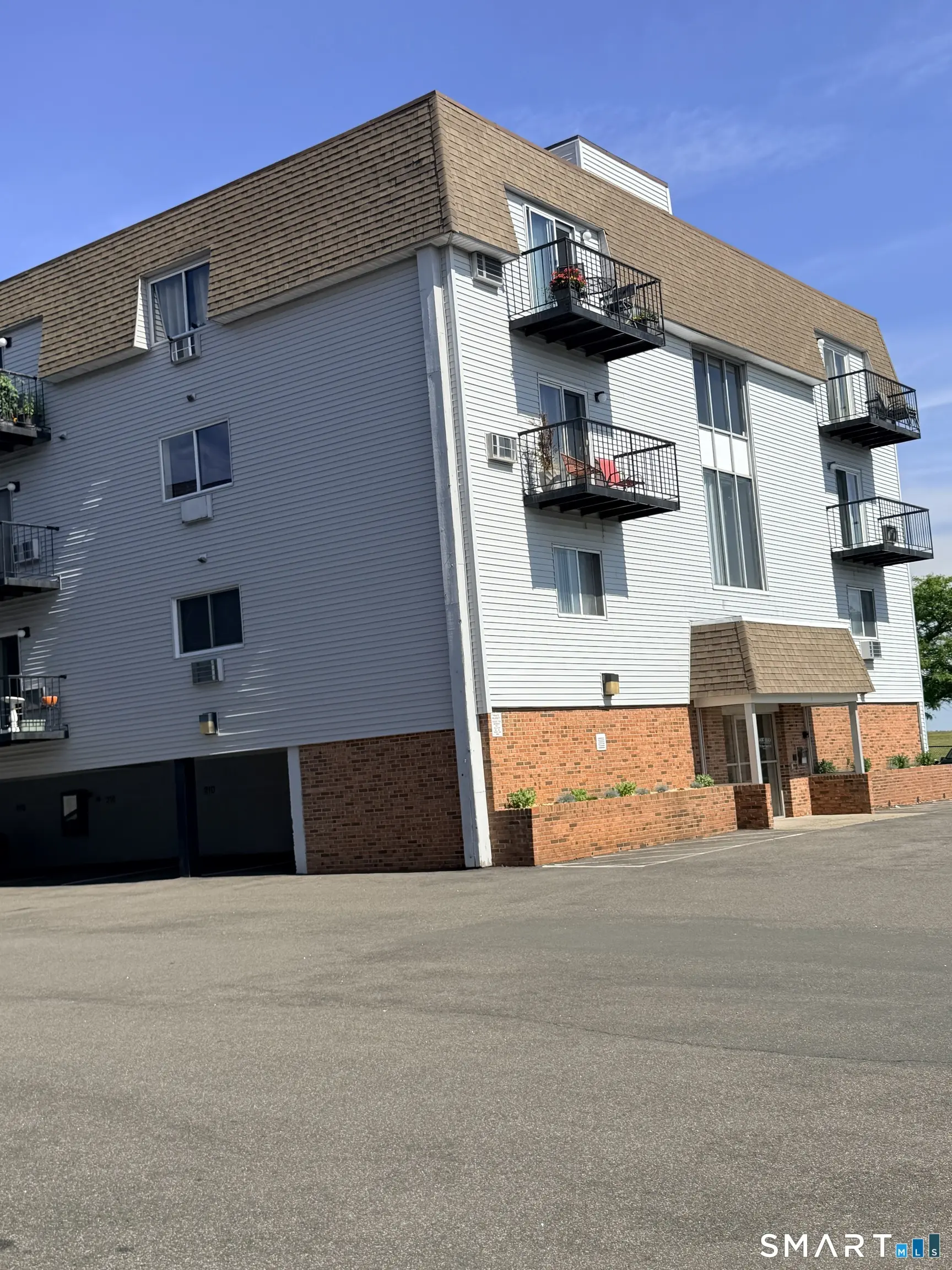 115 Short Beach Road 307, Stratford