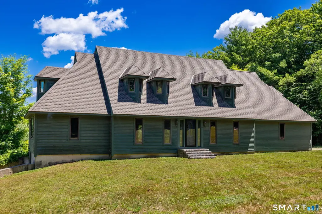 24 Nowakowski Road, Griswold