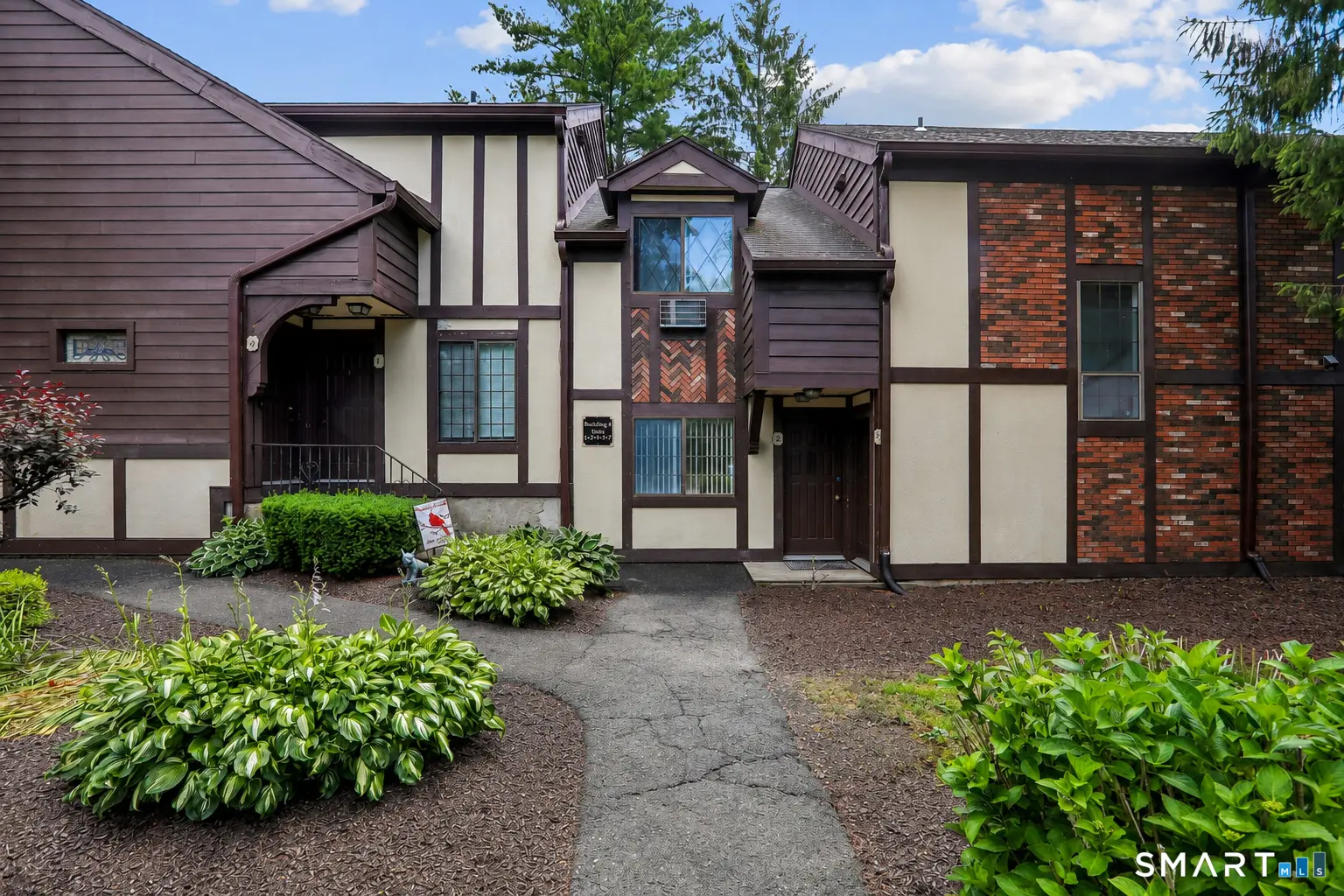 2 Tara Drive 2, Brookfield