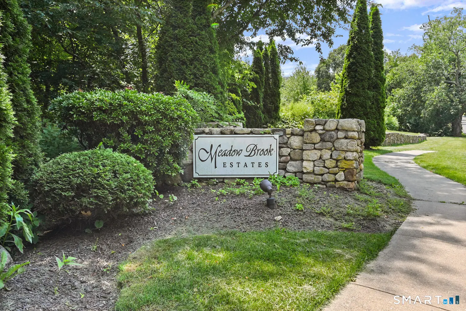 169 Meadow Brook Road 169, Oxford