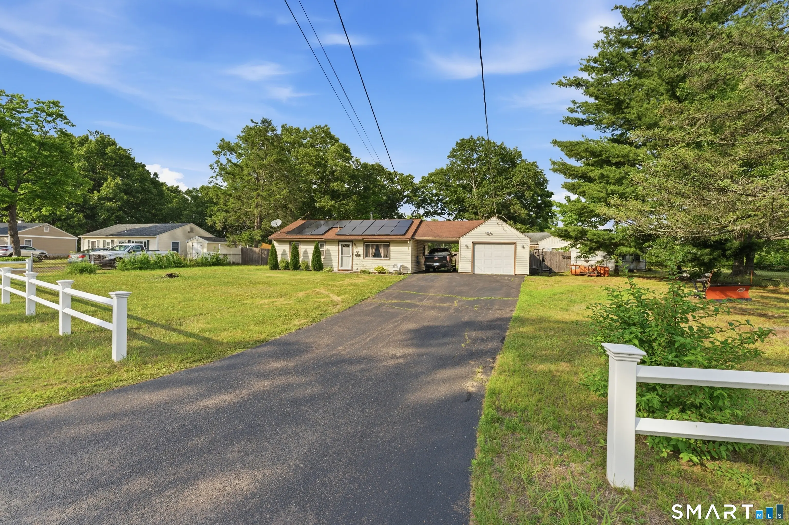 416 Litchfield Drive, Windsor Locks