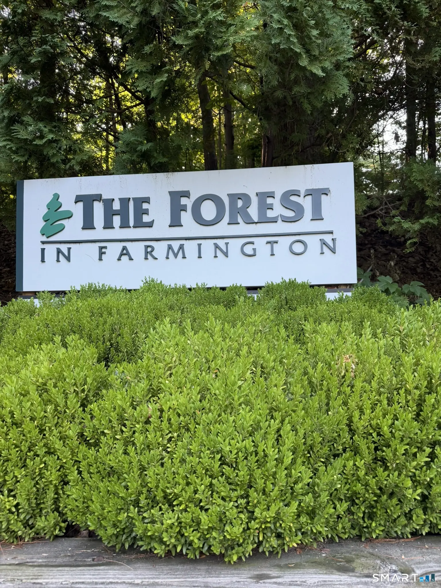 12 Talcott Forest Road E, Farmington
