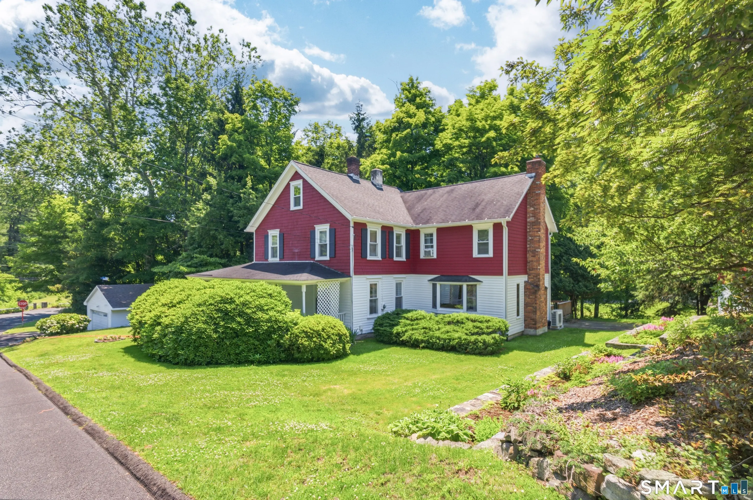 36 Middle River Road, Danbury