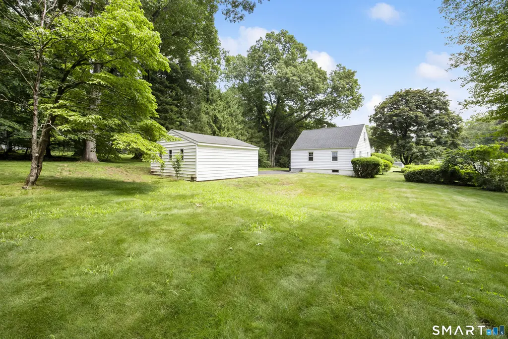 1105 Peck Lane, Cheshire