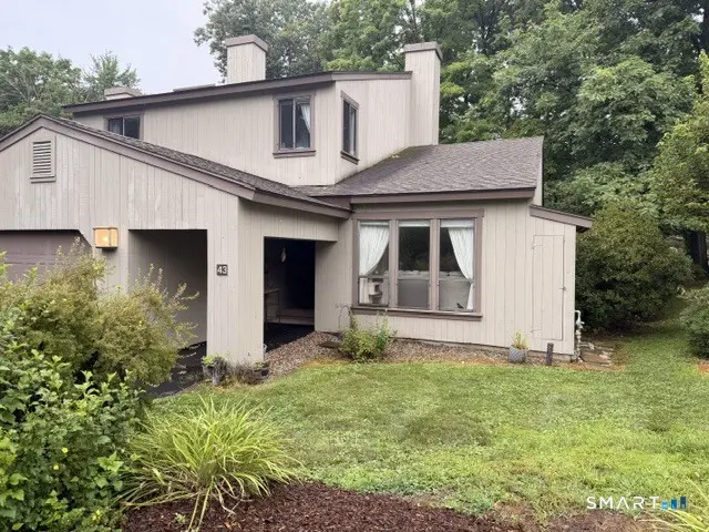 43 Applewood Lane 43, Avon