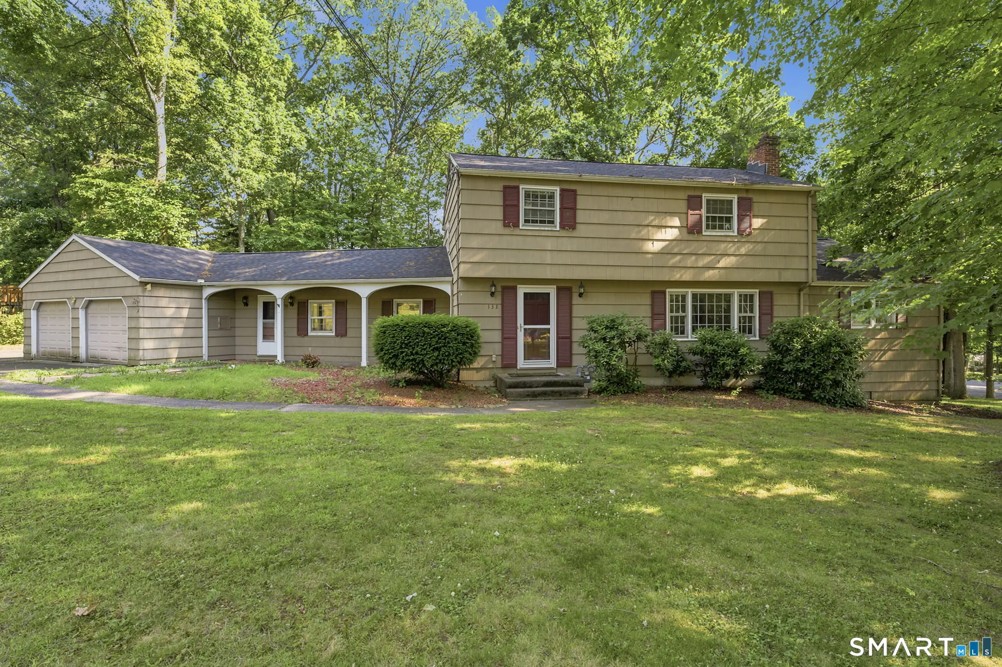 132 Laurel Street, South Windsor