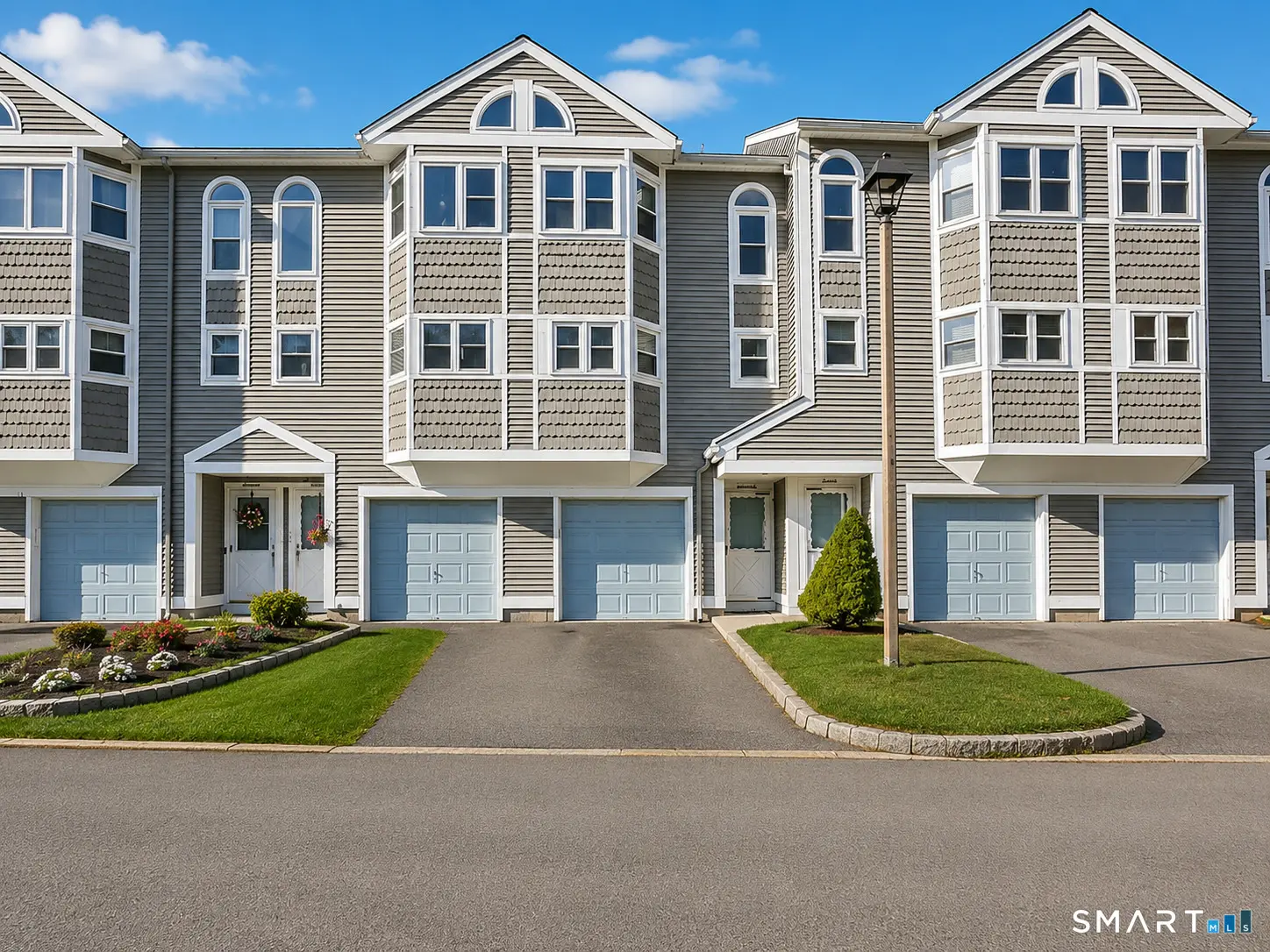 1655 North Colony Road 20, Meriden