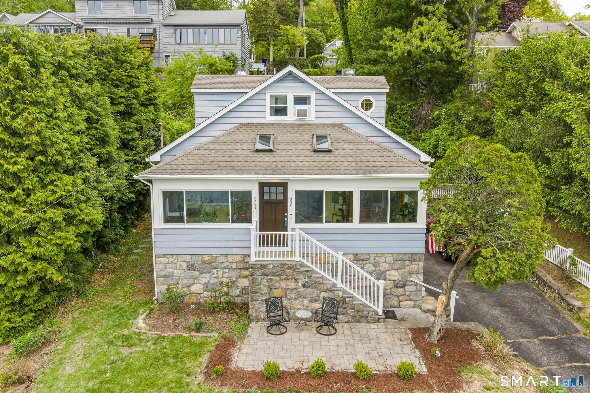 557 Candlewood Lake Road, Brookfield