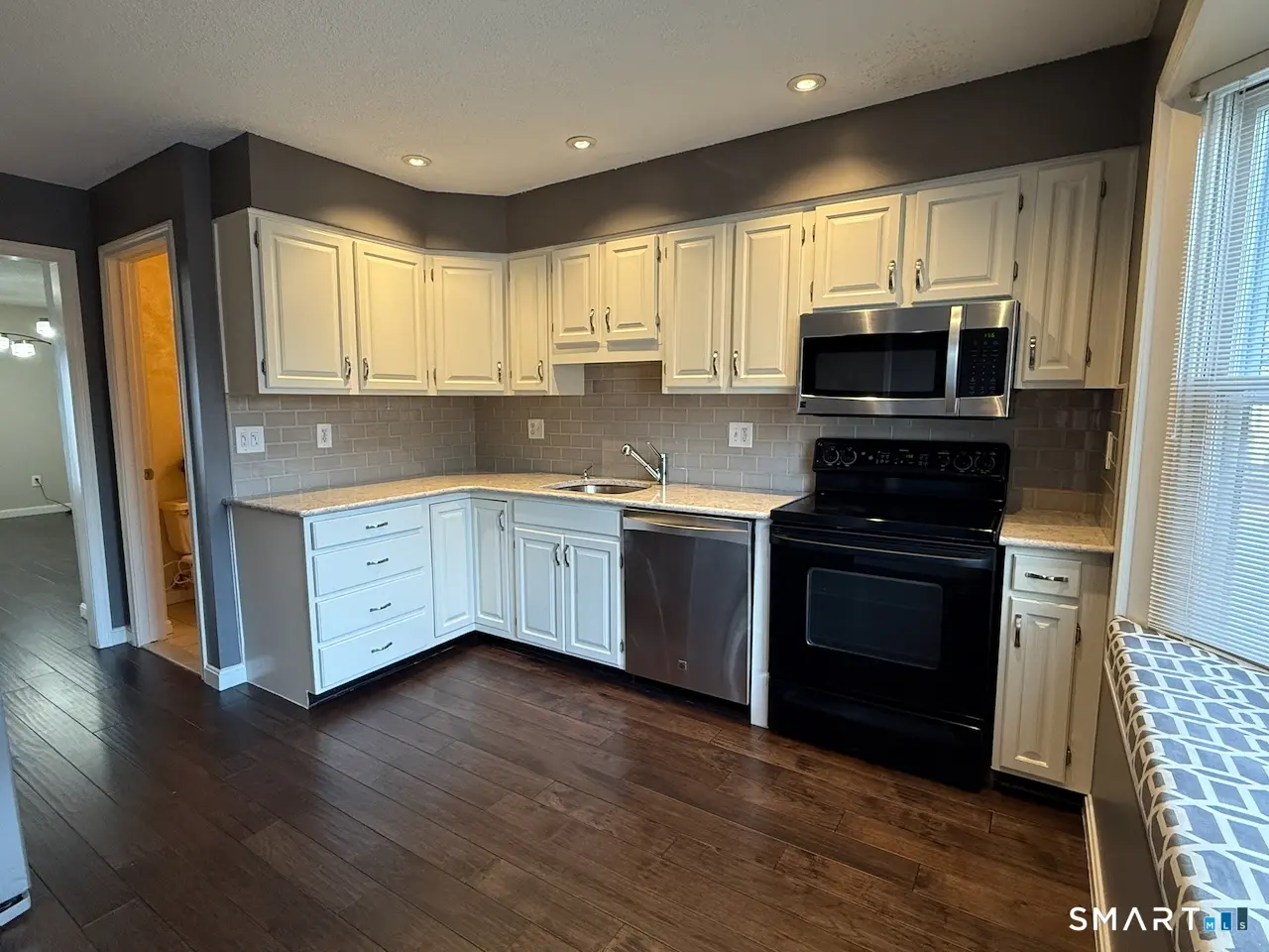 372 Monaco Lane 372, Glastonbury