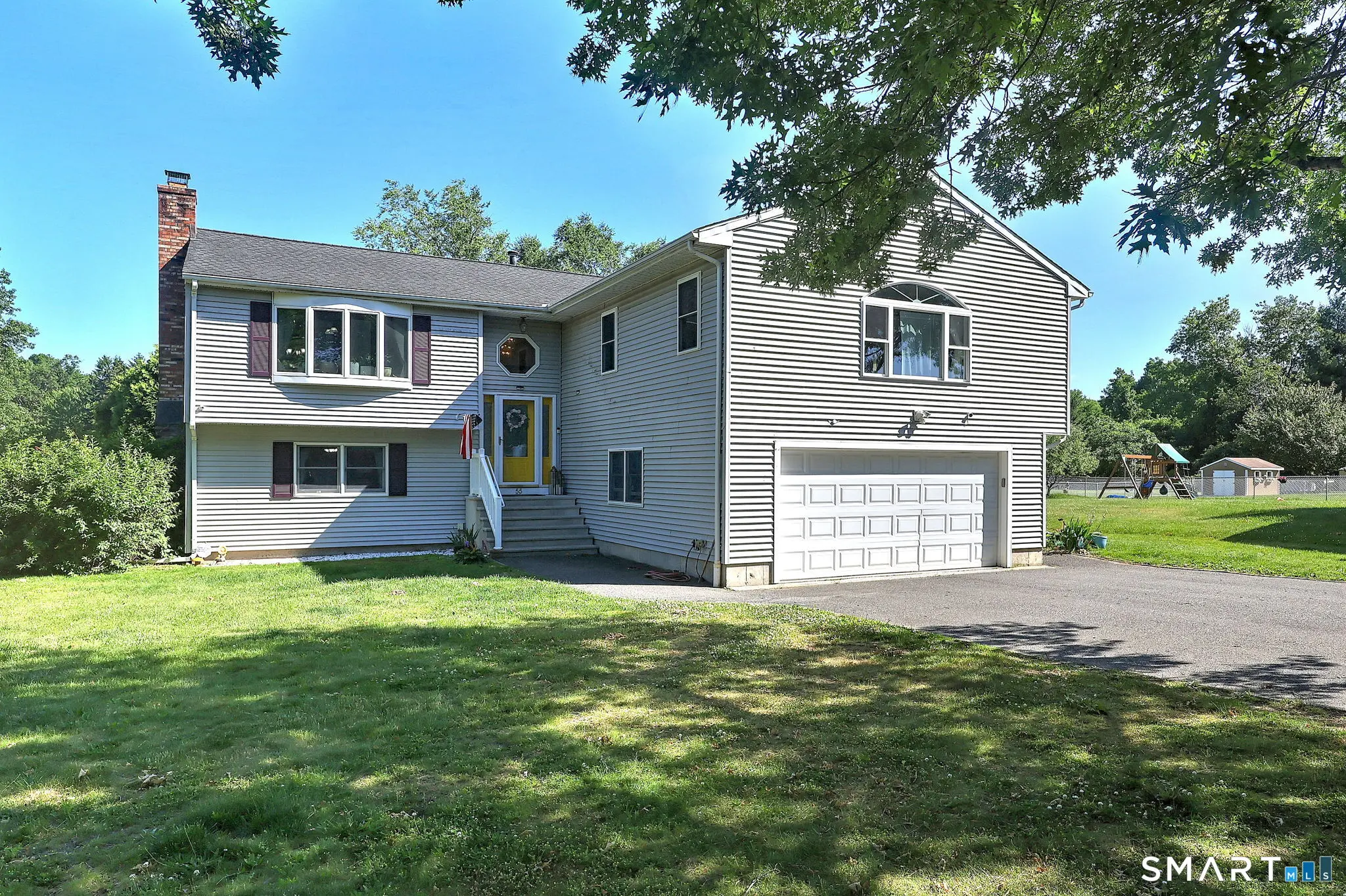 55 Londonderry Lane, Milford