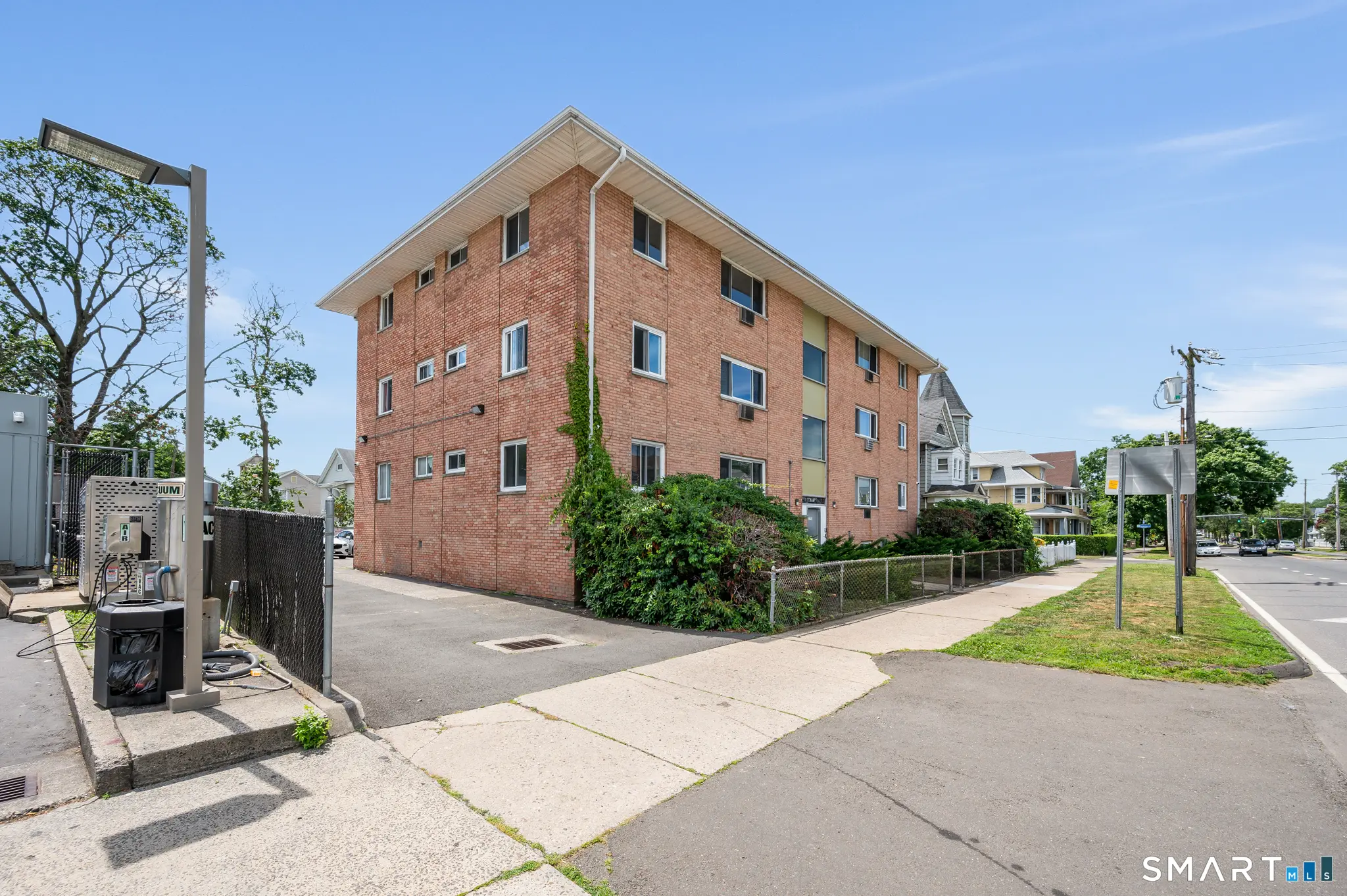 1795 North Avenue, Bridgeport