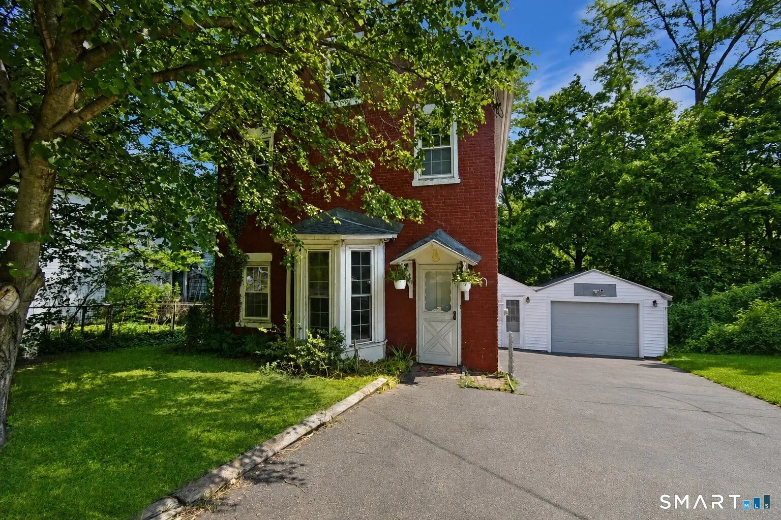 286 Bloomfield Avenue, West Hartford