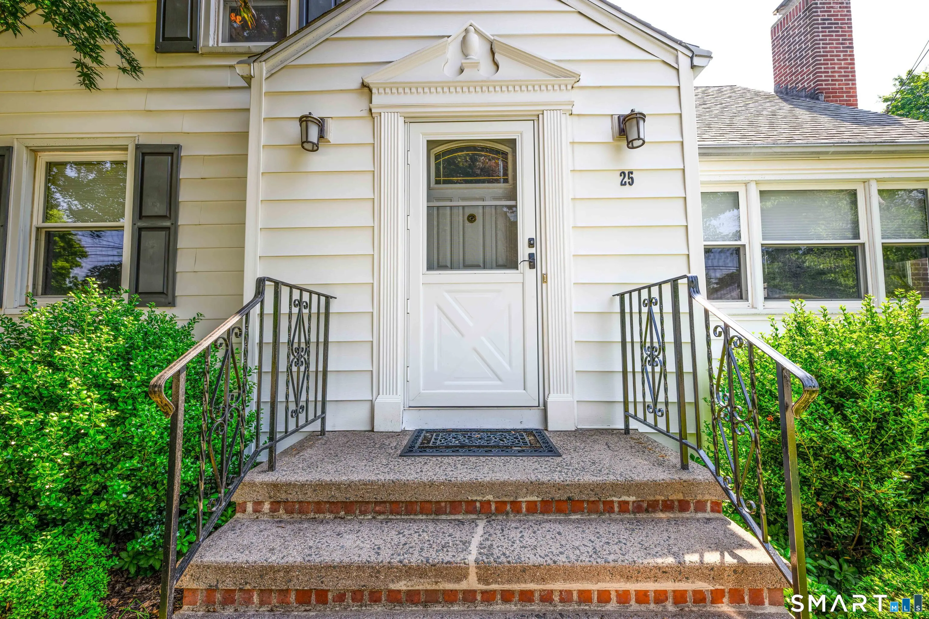 25 Wright Lane, Hamden