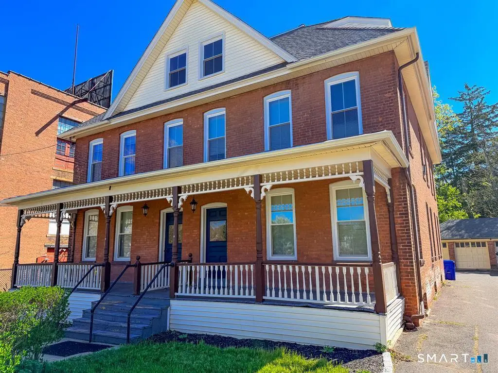 14 Pease Avenue 5, Middletown