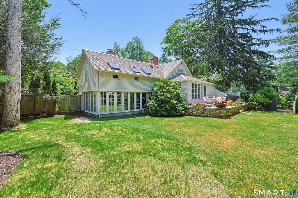 302 Route 81, Killingworth