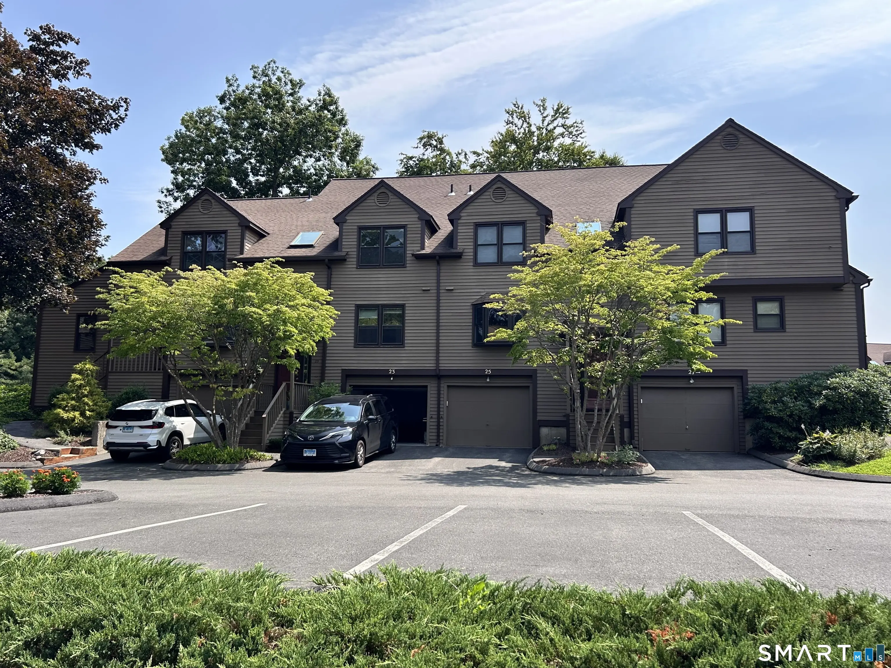 23 Eagle Rock Circle 23, Monroe