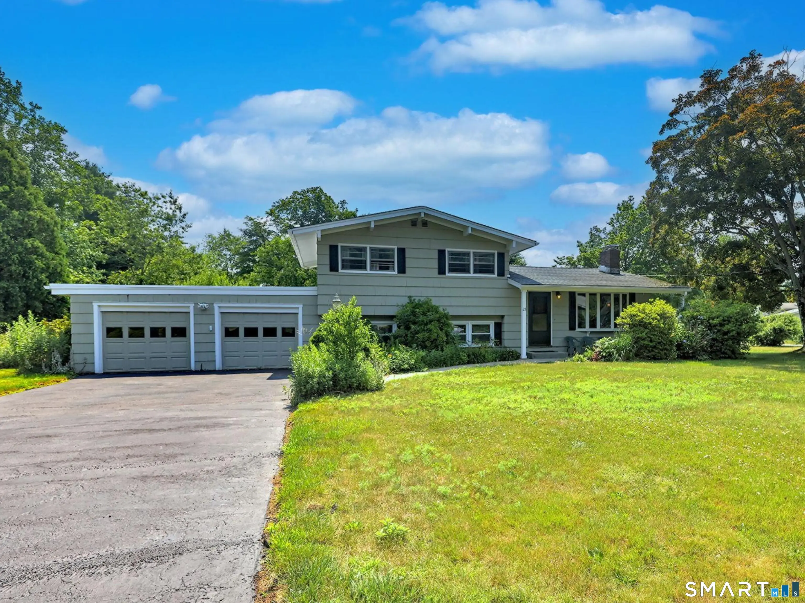 21 Mcdermott Circle, Hamden