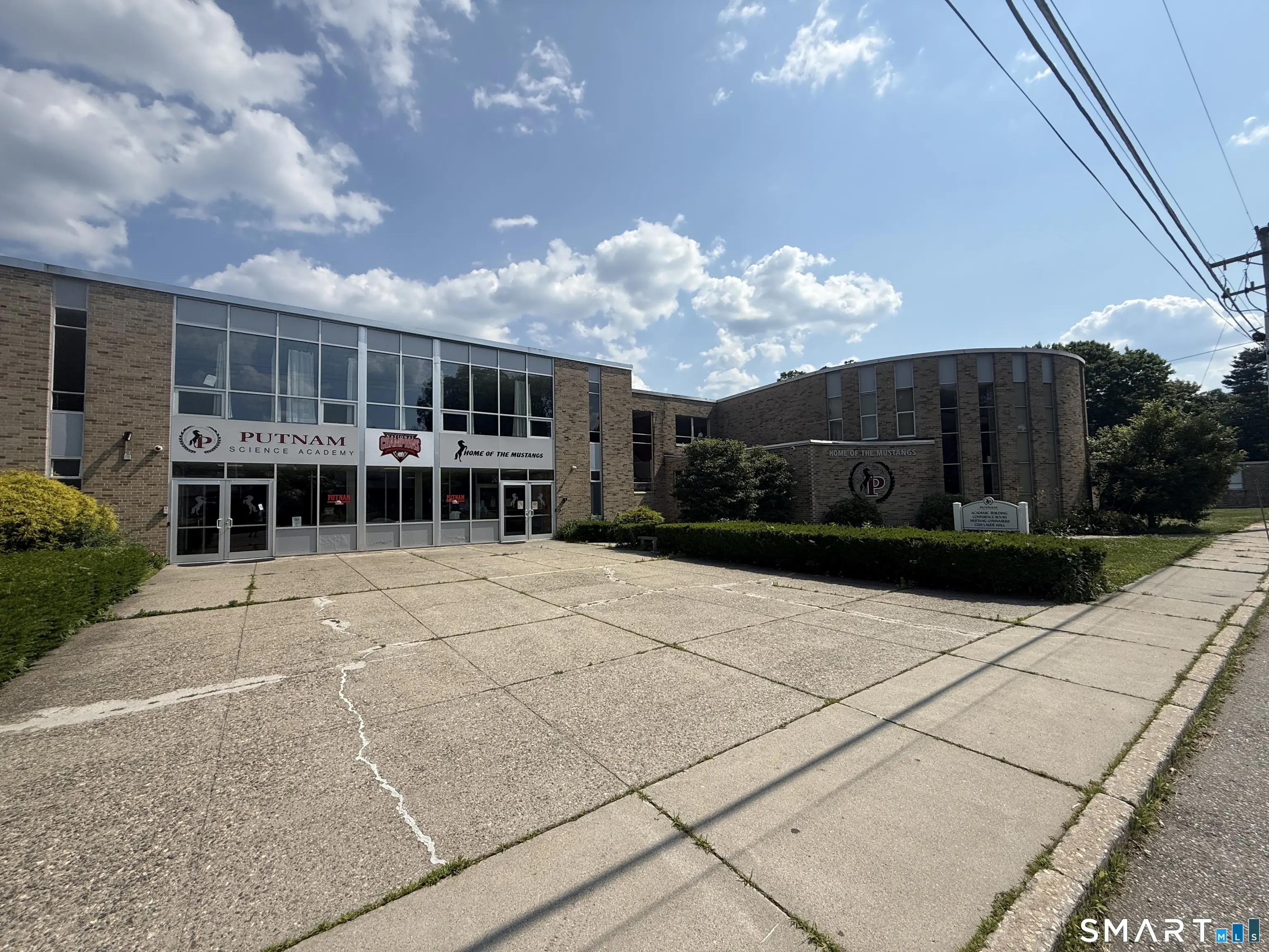 18 Maple Street, Putnam