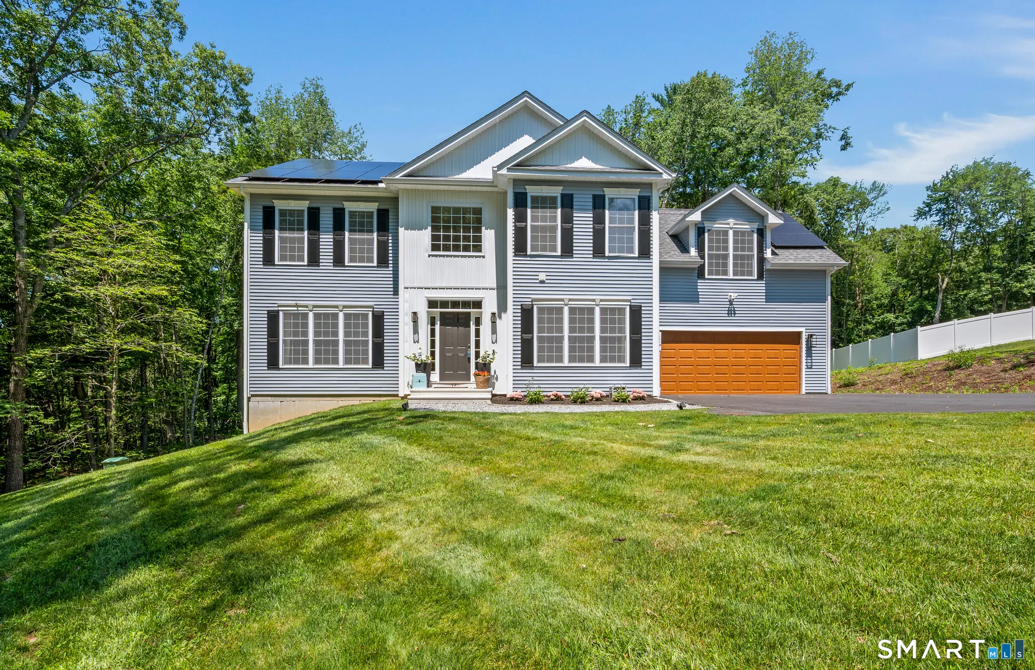 17 Pecausett Trail, East Hampton