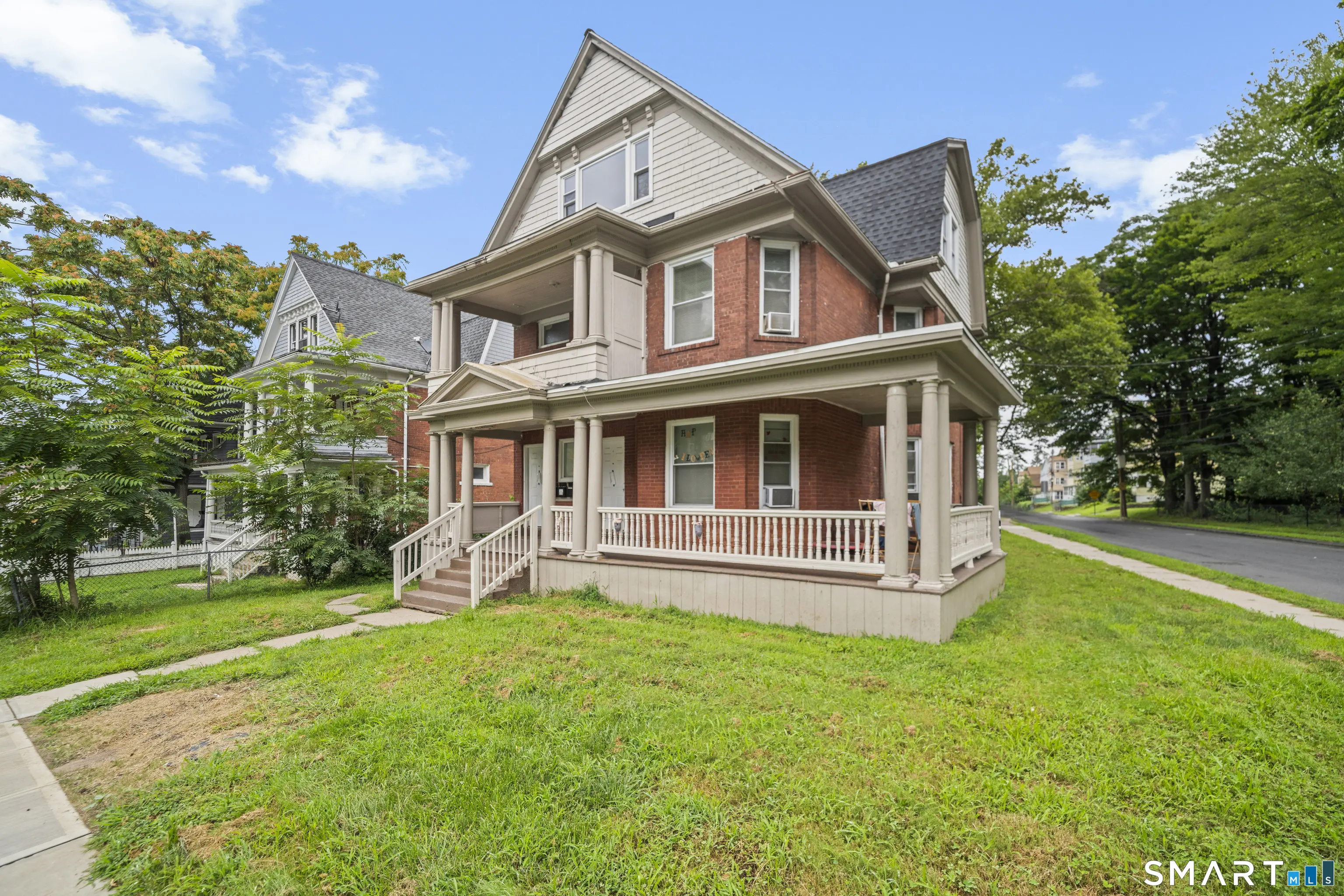 483 Edgewood Street, Hartford