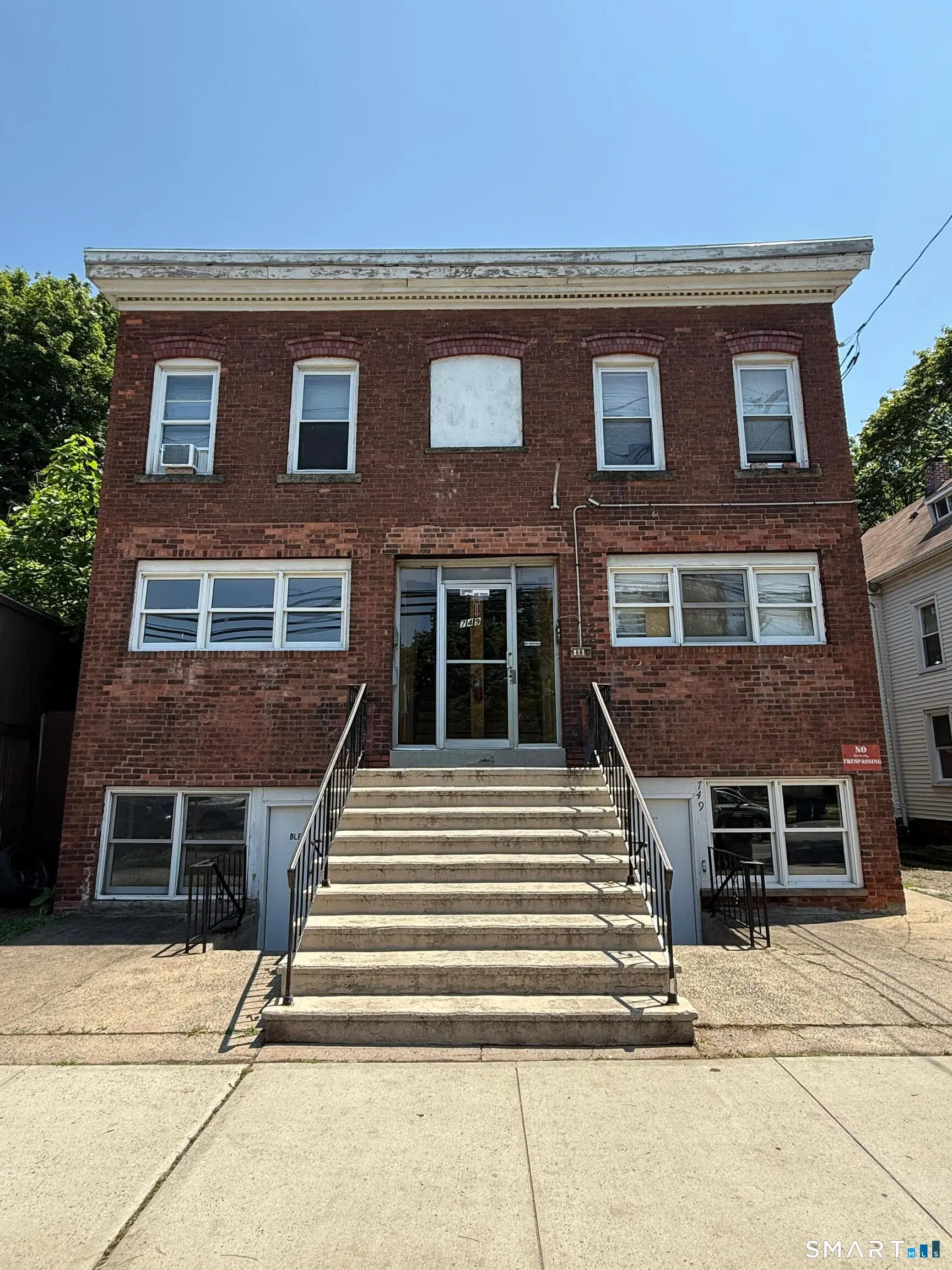 747 Dixwell Avenue, New Haven